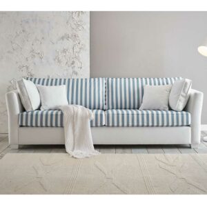 Wohnzimmer Sofa gestreift in Blau und Weiß Landhausstil